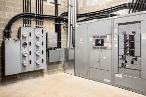 The Role of Switchgear in Electrical Safety and Reliability