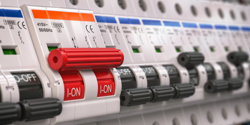 5 Common Signs You Need Electrical Equipment Repair Services